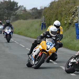 Anthony Redmond (Honda) and Lee Darbyshire (Yamaha) 2009 Jurby Road