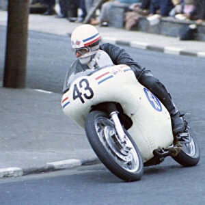 Bernie Lund (AJS) 1968 Junior TT