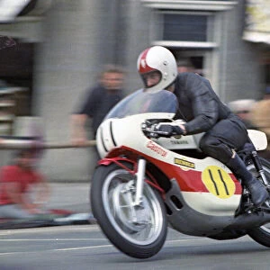 Billy Guthrie (Danfay Yamaha) 1973 Senior TT