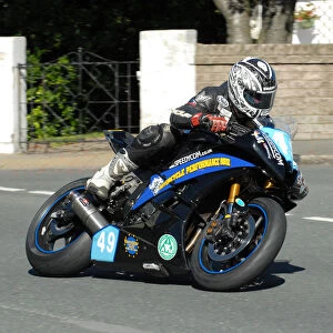 Chris Bradshaw (Yamaha) 2010 Junior Manx Grand Prix