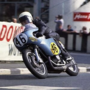 Chris Williams (Seeley Suzuki) 1973 Senior Manx Grand Prix
