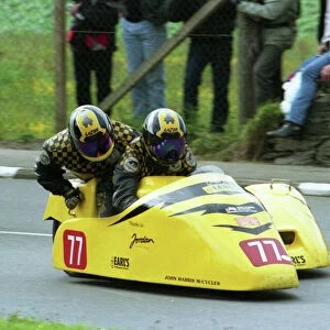 Dave Alcock & Dave Gledill (Shelbourne) 2000 Sidecar TT