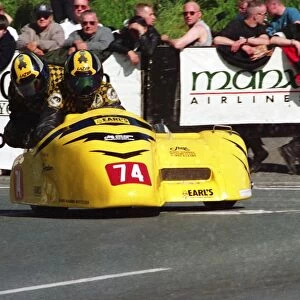 David Alcock & Dave Gledhill (Shelbourne) 1999 Sidecar TT