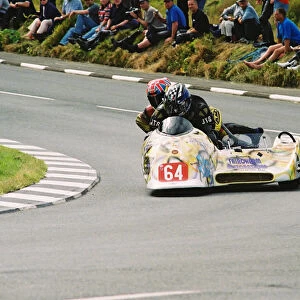Errol Craven & Jason Miller (Ireson Honda) 2004 Sidecar TT