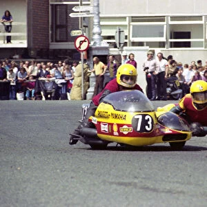 Frank Illingworth & Ray Crowther (Yamaha) 1976 500 Sidecar TT