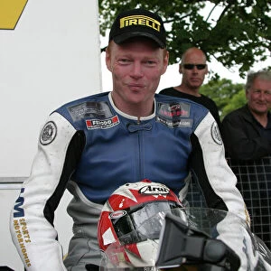 Gary Carswell (Suzuki) 2004 Senior TT