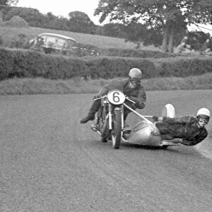 Jacques Drion & Inge Stolle Laforge (Norton Watsonian) 1953 Ulster Grand Prix