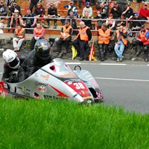 Peter Alton & Keith Brotherton (Baker Yamaha) 2013 Sidecar TT