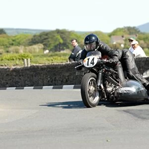 Richard Pouwels & Kim van Loon (Harley Davidson) 2009 Pre TT Classic