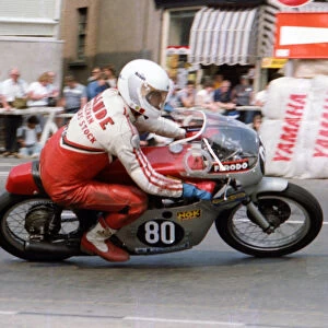 Rob Claude (Yamaha) 1982 Formula Three TT