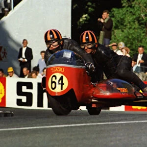 Roy Hanks & Fred Holden (BSA) 1968 Sidecar TT