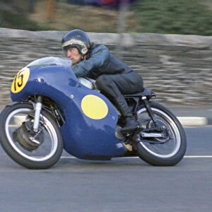 Sam McClements (Ryan Norton) 1972 Senior Manx Grand Prix