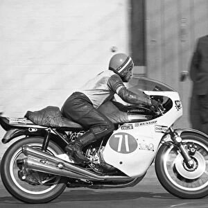 Tom Newell (Kawasaki) 1975 Production TT
