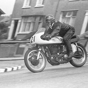 Walter Hancock (Norton) 1958 Junior TT