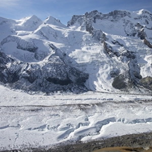 View of mountain valley glacier, Gornergletscher (Gorner Glacier), Monte Rosa Massif, Valais, Swiss Alps, Switzerland