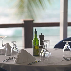 BARBADOS-West Coast-Mount Standfast: Table Setting / Lone Star Hotel & Restaurant