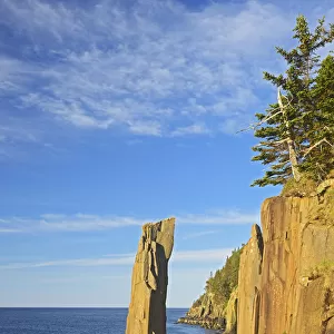 Canada, Nova Scotia, Long Island. Balancing Rock on St. Marys Bay. Credit as