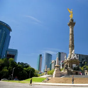 El Angel de la Independencia in Mexico City, Mexico