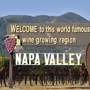 Historic Welcome to Napa Valley sign along highway 29 through Napa Valley, Wine Country