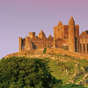 Ireland, County Tipperary. View of the Rock of Cashel, a medieval fortress