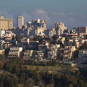 Israel, Jerusalem, elevated city view from Hs Promenade, morning