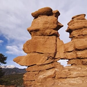 Siamese Twins Rock formation and Pikes Peak, Garden of The Gods National Landmark