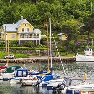 Sweden, Bohuslan, Gustavsberg, Swedens Oldest Resort, waterfront view
