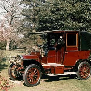 AUTO: FRENCH TAXI, 1908. 1908 French Unic taxicab, 12-14 h. p