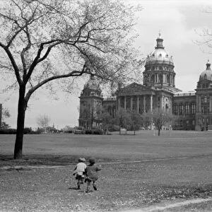 IOWA: STATE CAPITOL, 1940. The State Capitol building in Des Moines, Iowa