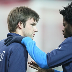 Alex Song and Tom Cruise (Arsenal). Olympiacos 1: 0 Arsenal, UEFA Champions League