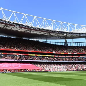 Arsenal vs Leeds United: Premier League Showdown at the Emirates, London 2022