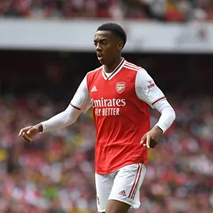 Arsenal vs. Olympique Lyonnais: Joe Willock in Action at the Emirates Cup, 2019