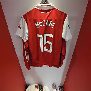 Arsenal Women: Gearing Up in the Changing Room Ahead of Clash with Manchester United (2022-23)