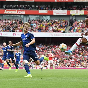Arsenal's Aubameyang Shines in Emirates Cup Clash Against Olympique Lyonnais