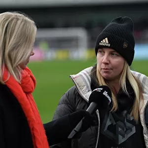 Arsenal's Beth Mead at Half-Time in FA WSL Clash Against Everton