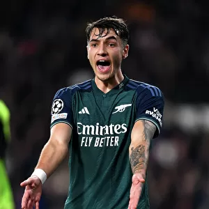 Arsenal's Jakub Kiwior Reacts During PSV Eindhoven Clash in 2023-24 UEFA Champions League