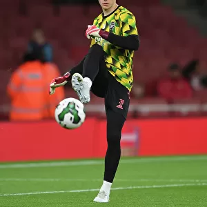 Arsenal's Karl Hein: Focused in Pre-Match Routine Before Arsenal vs Brighton & Hove Albion (Carabao Cup, 2022-23)