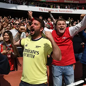 Arsenal's Triumphant Third Goal: Crushing Manchester United in the 2021-22 Premier League