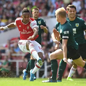 Aubameyang Scores His Second Goal: Arsenal's Victory Against Burnley (2019-20)
