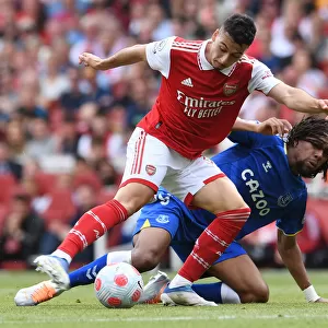 Clash at the Emirates: Martinelli vs. Iwobi in Premier League Showdown