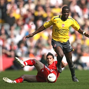 Clash of Stars: Eboue vs. Gonzalez - Liverpool's Glorious 4-1 Victory over Arsenal at Anfield, 2007