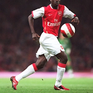 Emmanuel Eboue in Action: Arsenal's Win Against Dinamo Zagreb in the UEFA Champions League (23/8/06)