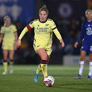 Kim Little in Action: Chelsea Women vs. Arsenal Women, FA WSL 2021-22