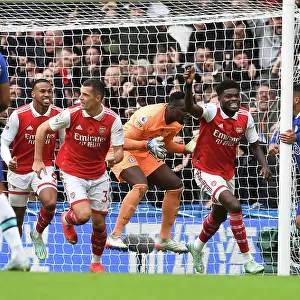 Magalhaes, Partey, Xhaka: Arsenal's Triumphant Goal Celebration vs. Chelsea (2022-23)
