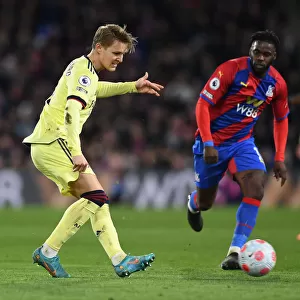 Martin Odegaard in Action: Arsenal vs. Crystal Palace - 2021-22 Premier League Clash