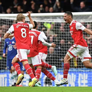 Saliba's Stunner: Arsenal's Thrilling Premier League Victory at Stamford Bridge (2022-23)