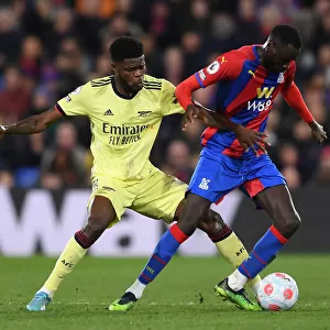 Thomas Partey vs Cheikhou Kouyate: Intense Battle in Crystal Palace vs Arsenal Premier League Clash