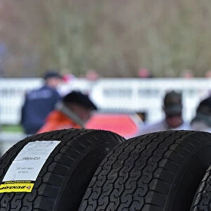 CM34 5624 Three tyres