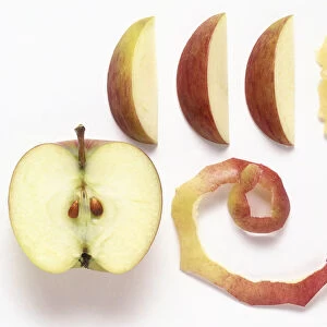 Malus, apple, fresh halved apple, slices and peel, and stewed apple