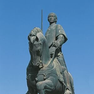 Portugal - Batalha. Statue of Nuno Alvares Pereira